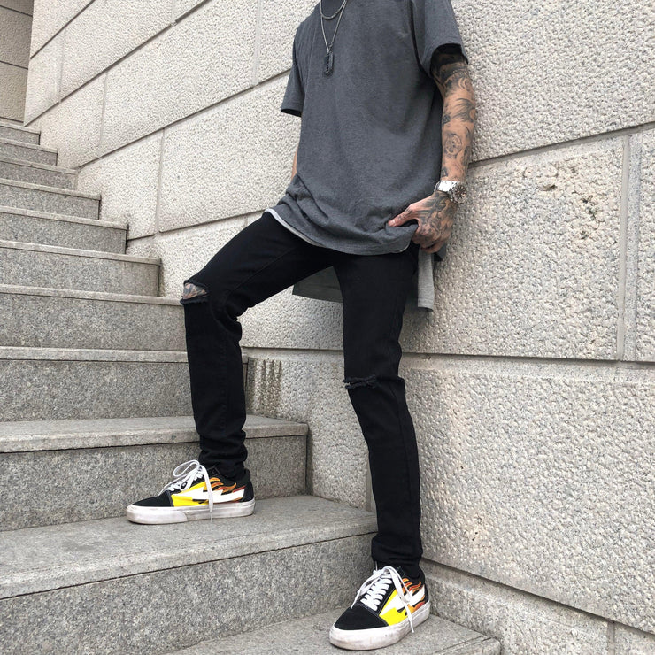 Black ripped jeans - shoperly