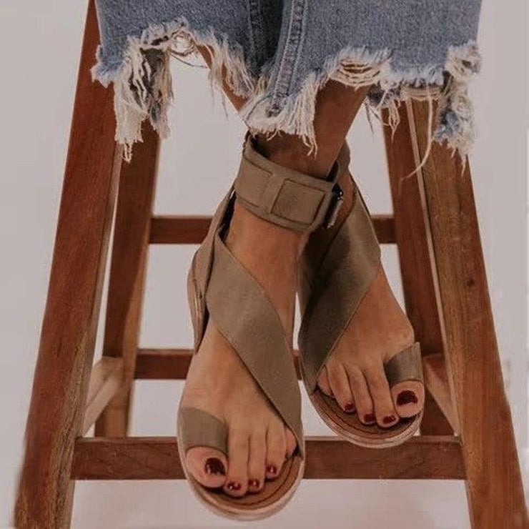 Flat Roman women sandals - shoperly