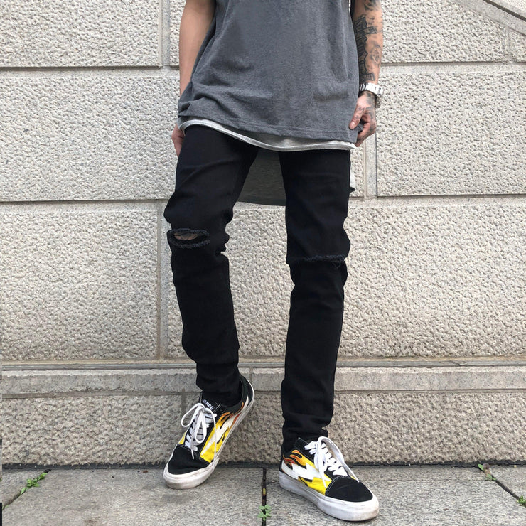 Black ripped jeans - shoperly